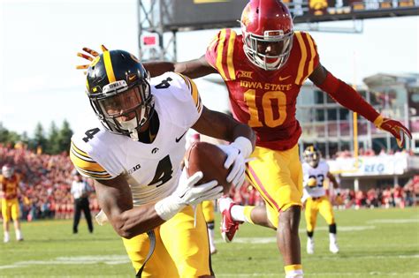 what's the score of the illinois iowa state game|illinois football score yesterday.